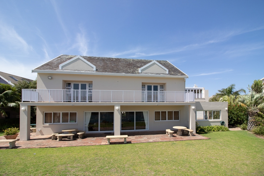6 Bedroom Property for Sale in Royal Alfred Marina Eastern Cape